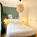 Appartement Design & Cosy Au Coeur De Paris