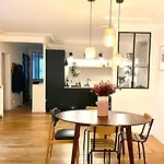 Appartement Design & Cosy Au Coeur De Paris